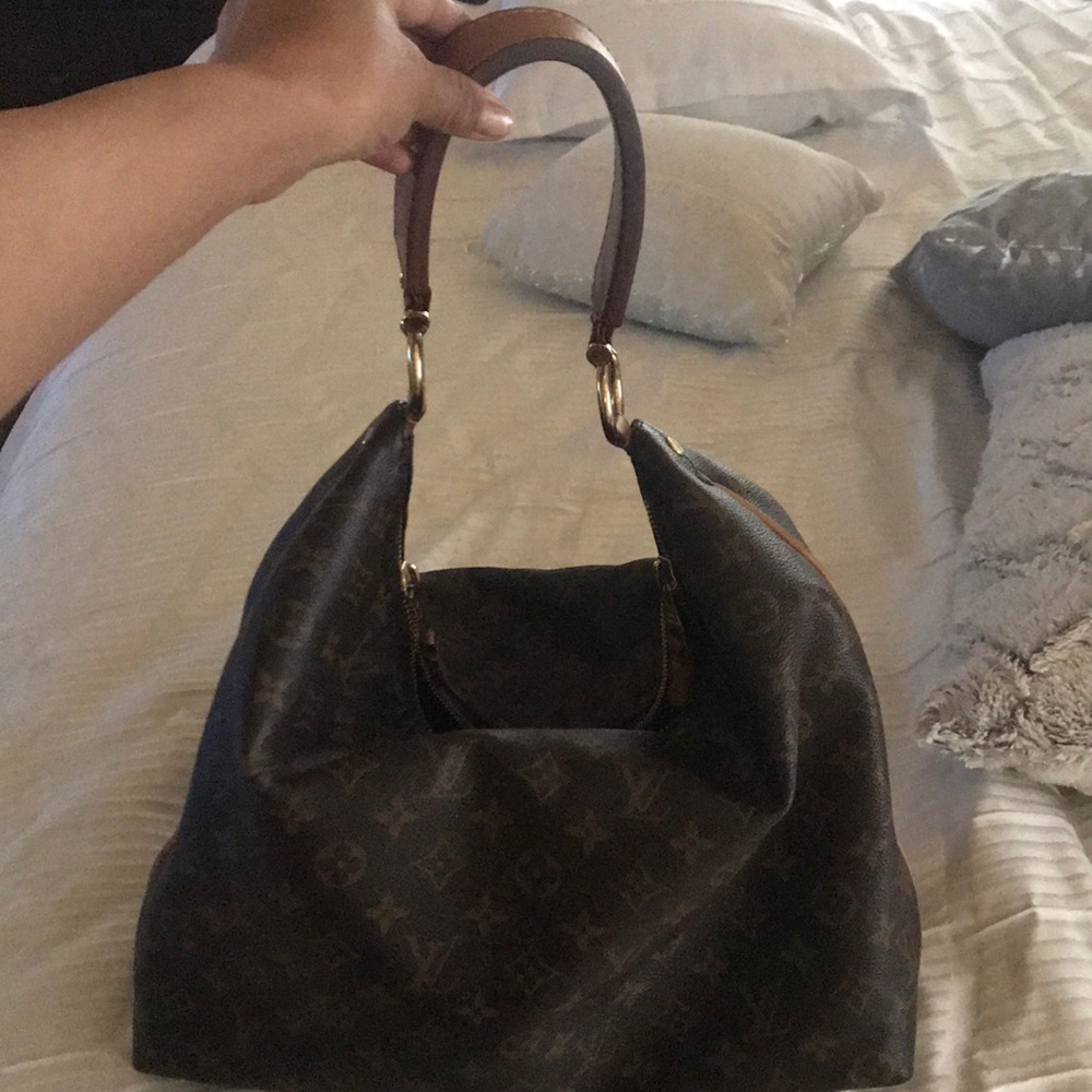 SULLY LV PURSE